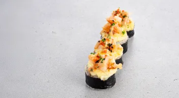 Промокод запеченный ролл с угрем и сливочным сыром в подарок от 3999 рублей
